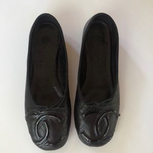 Authentic CHANEL Quilted Ballet Flats